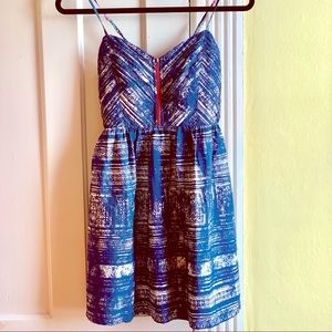 🏄🏼‍♀️{Roxy} Blue Pattern Mini Dress🌊